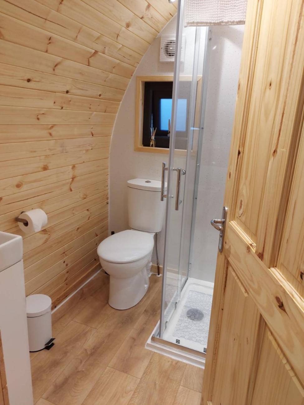 Silver Birch Bothy スピーン・ブリッジ エクステリア 写真